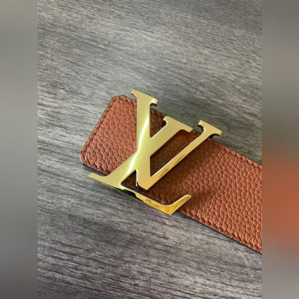 Louis Vuitton Initiales 40MM Reversible Belt - Picture 4 of 14